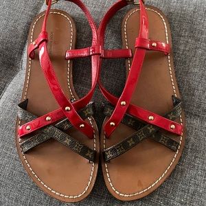 Louis Vuitton carimbo sandals size 37/7
